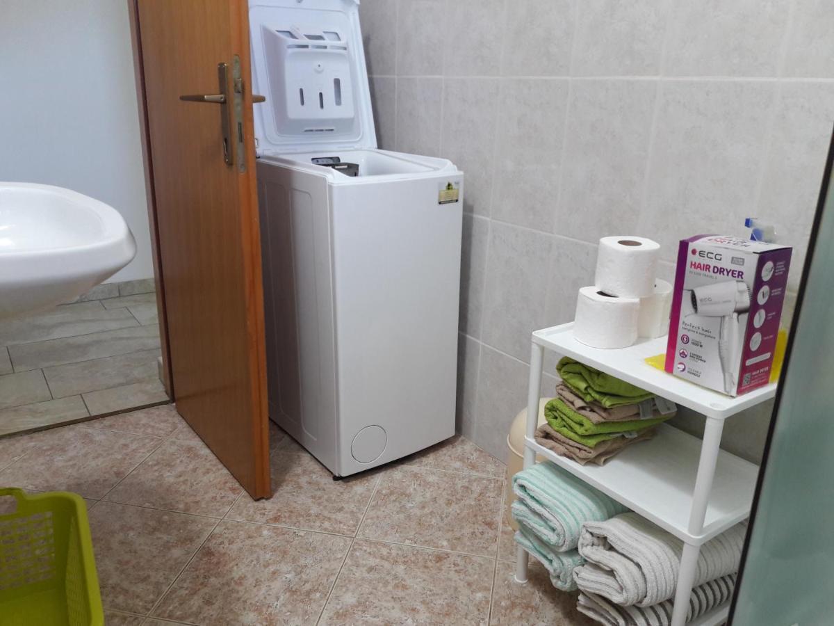 Apartmani Predovan Vrsi Cameră foto